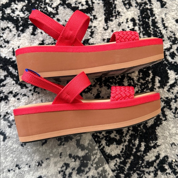 Never worn before Rothy’s Wedges - Picture 2 of 3